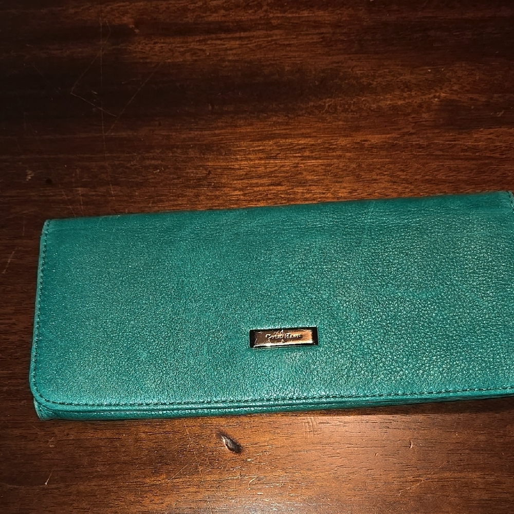 Cole Haan Green Leather Wallet with Textured Finish